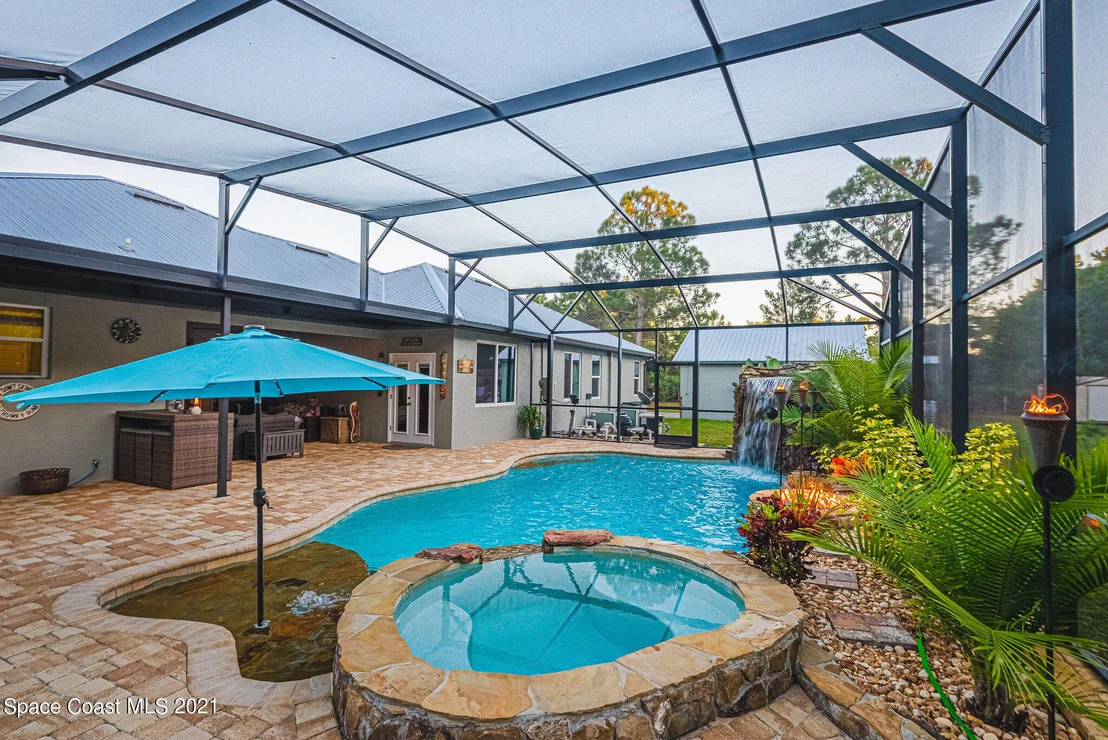 Photo of 4570 Alix Lane