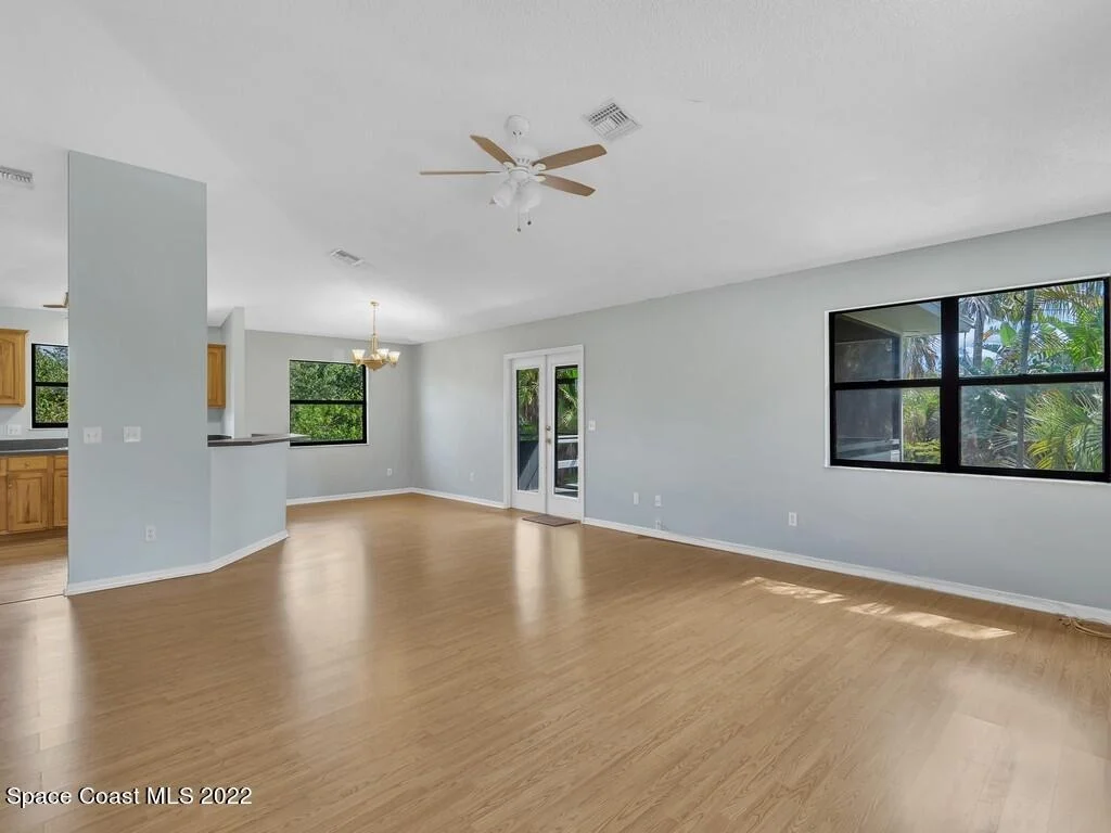 Photo of 5720 Lindsay Road