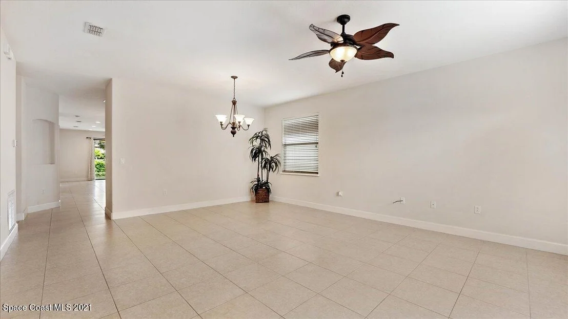 Photo of 739 Monterey Drive