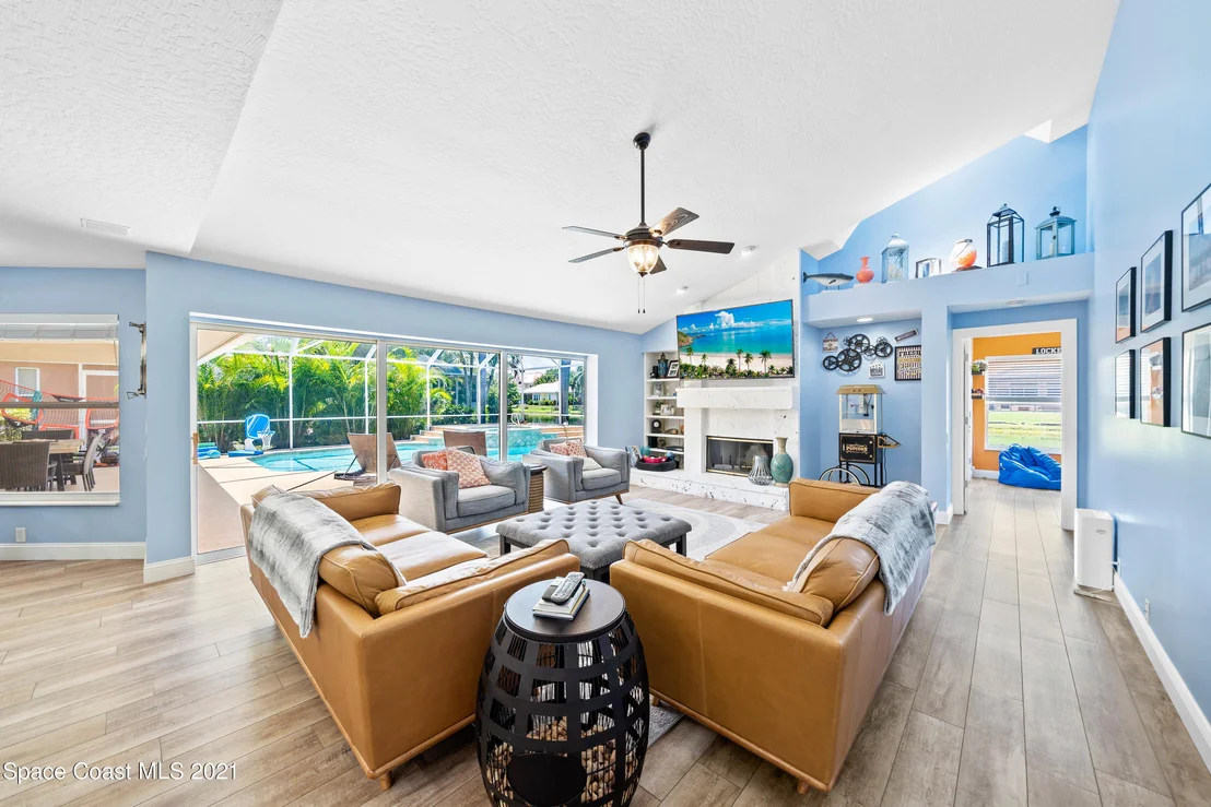 Photo of 209 Lanternback Island Drive