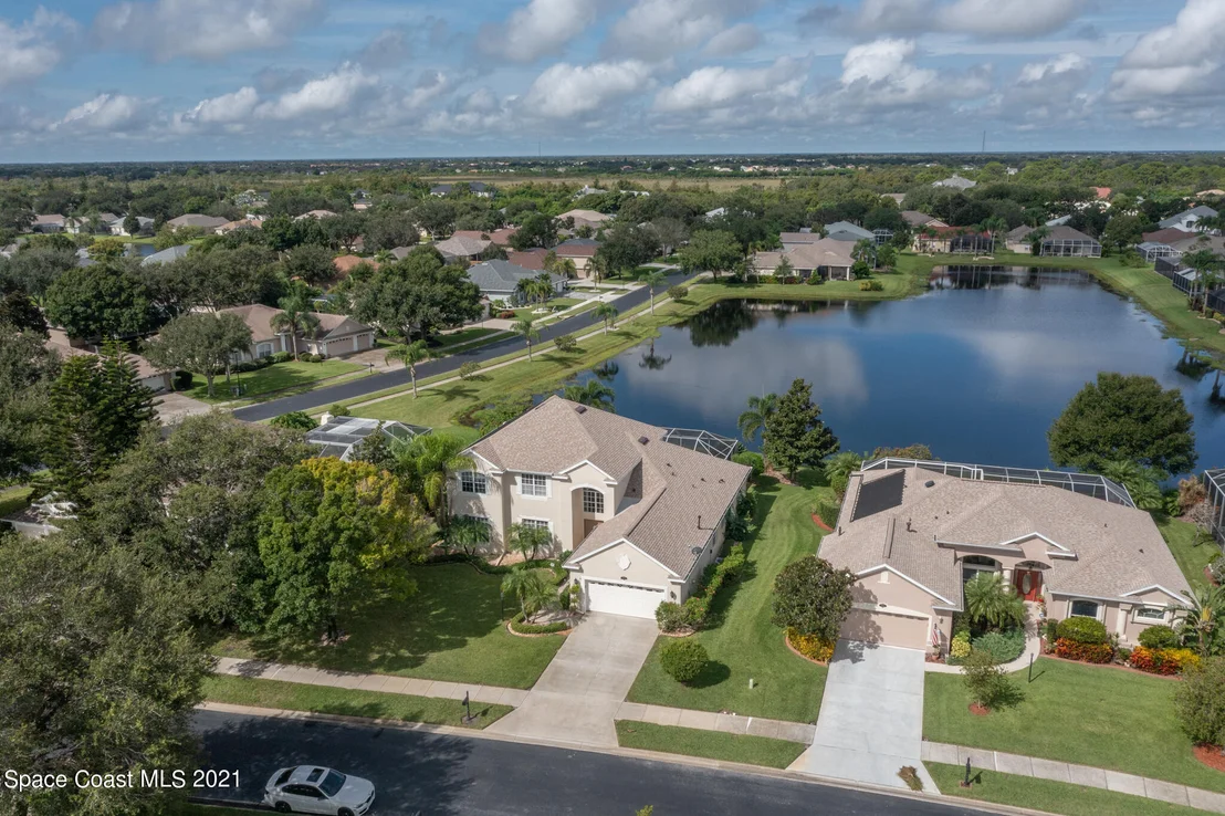 Photo of 5876 Arlington Circle