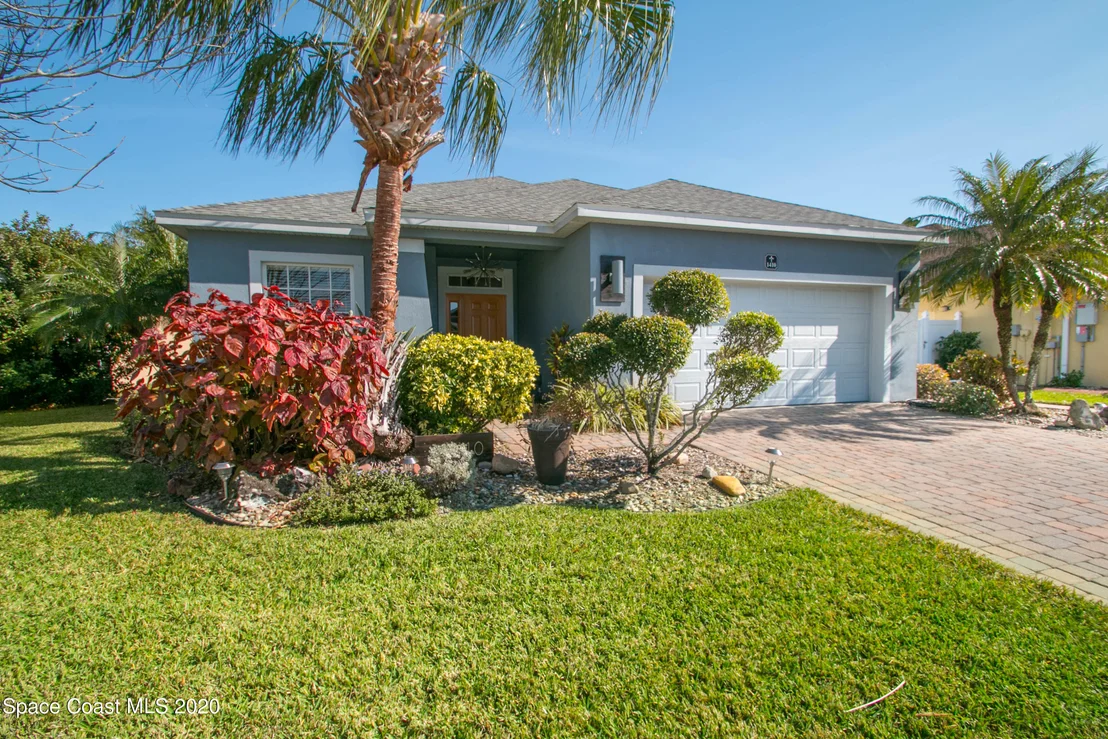 Photo of 1410 Bridgeport Circle