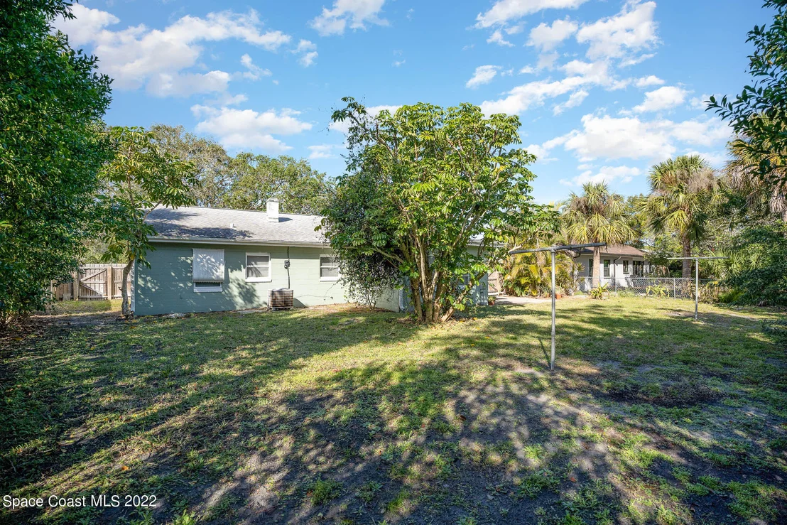 Photo of 667 Ballard Drive