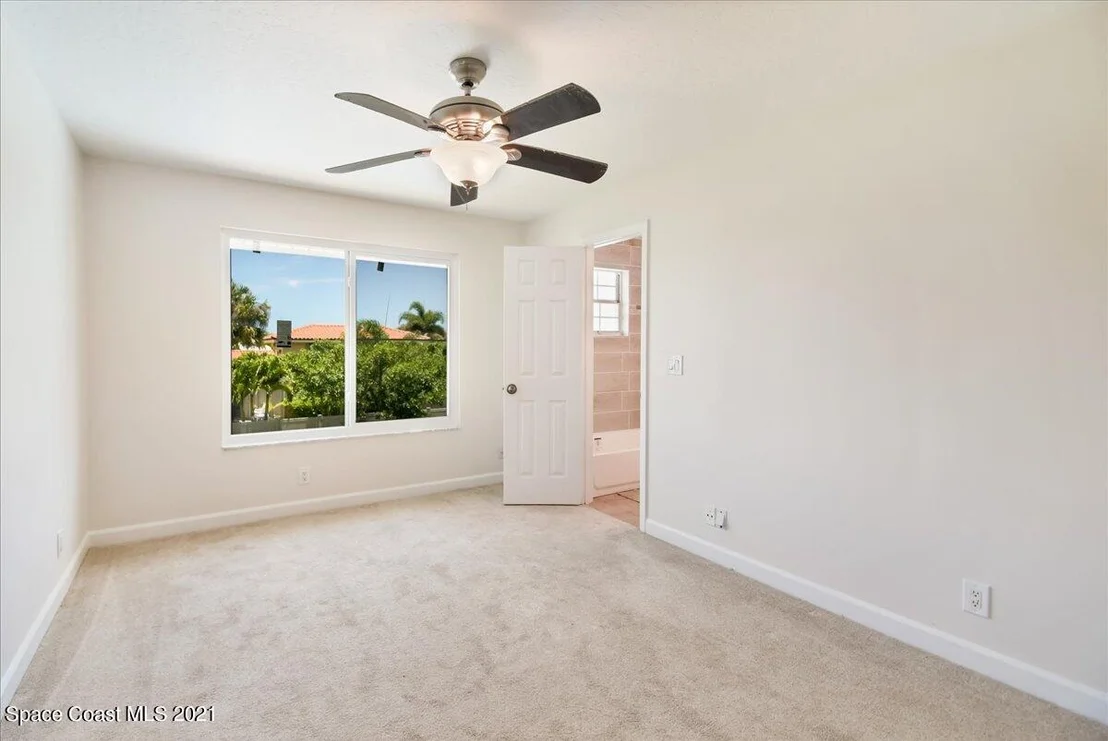 Photo of 300 Amberjack Place