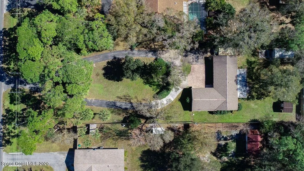 Photo of 8631 Sheridan Road