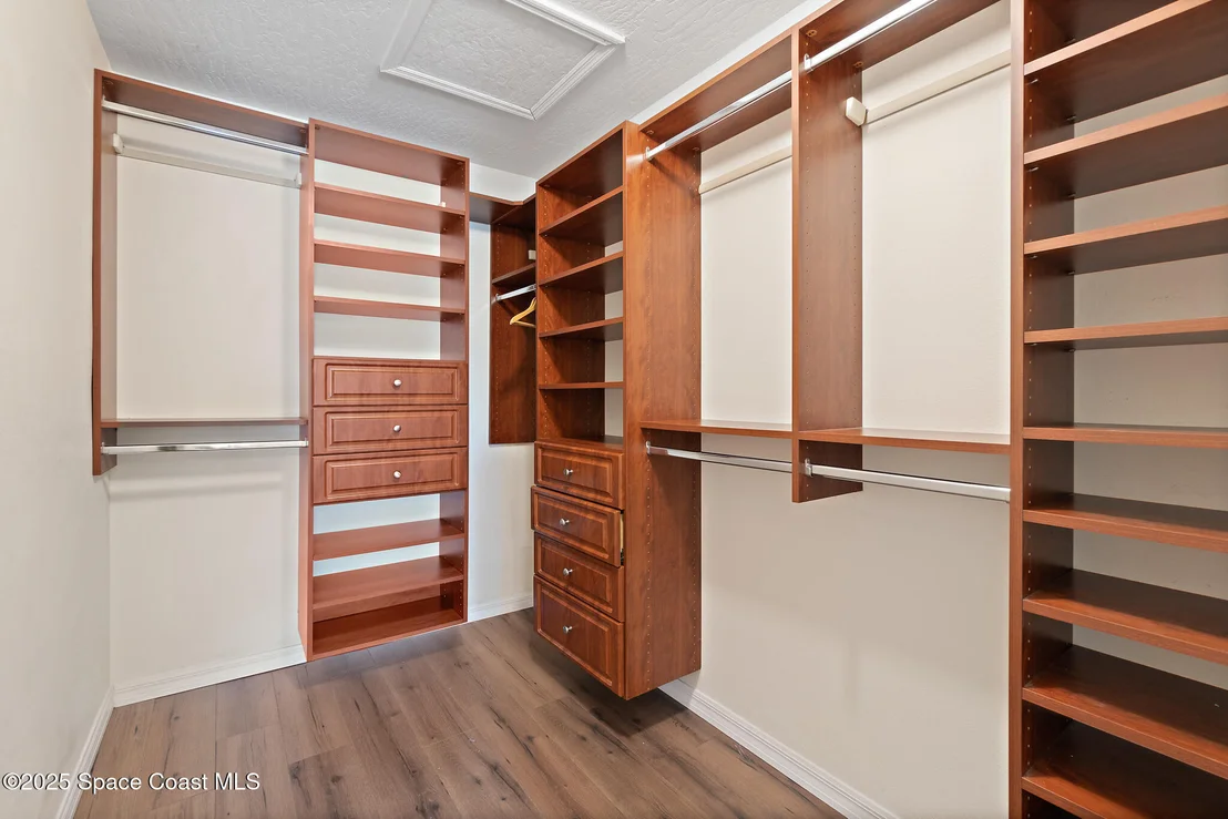 Photo of 967 Sabal Grove Drive