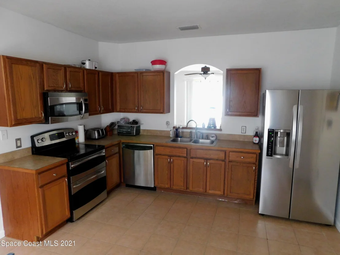 Photo of 236 Dailey Street SE