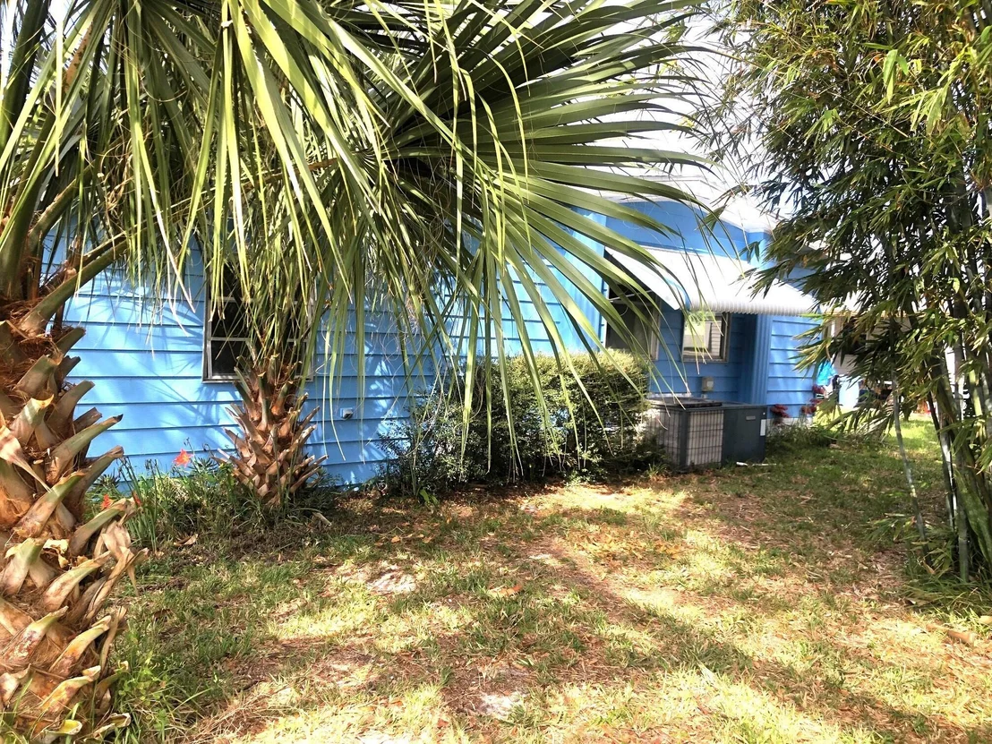 Photo of 560 Jennifer Circle