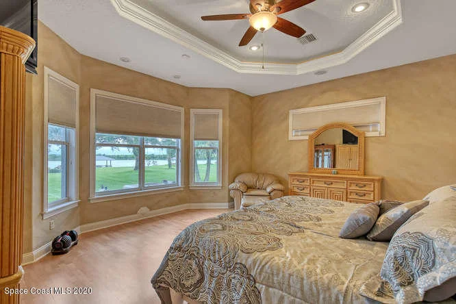 Photo of 1145 Tuckaway Drive