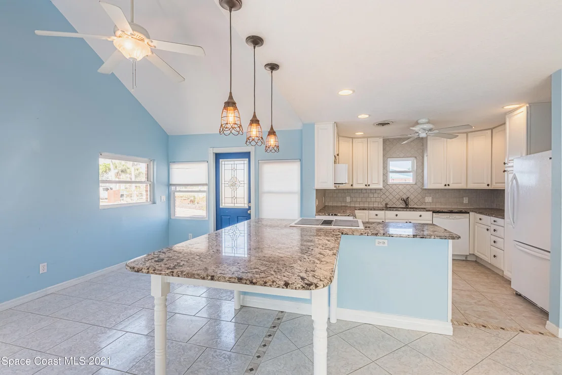 Photo of 210 1st Avenue