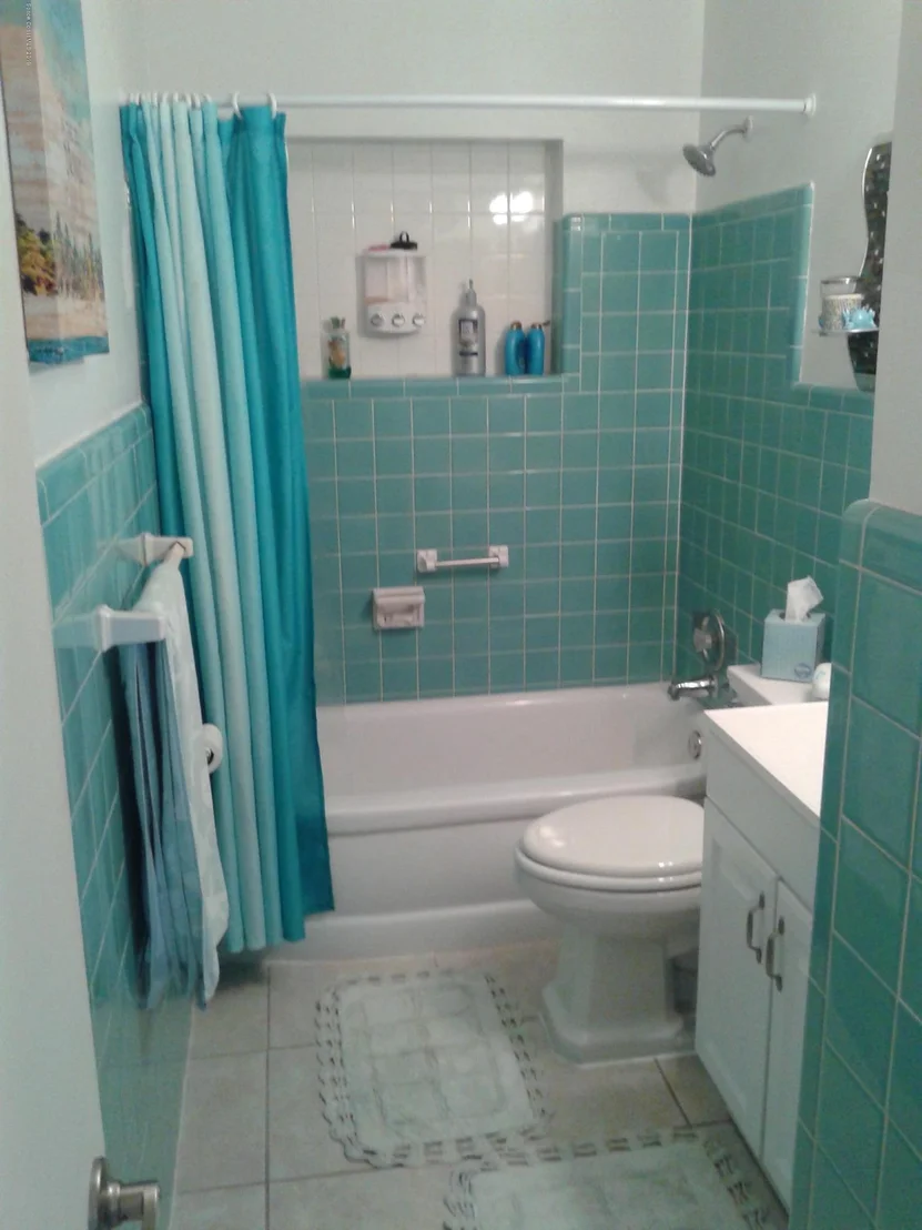 Photo of 724 Gardenia Drive