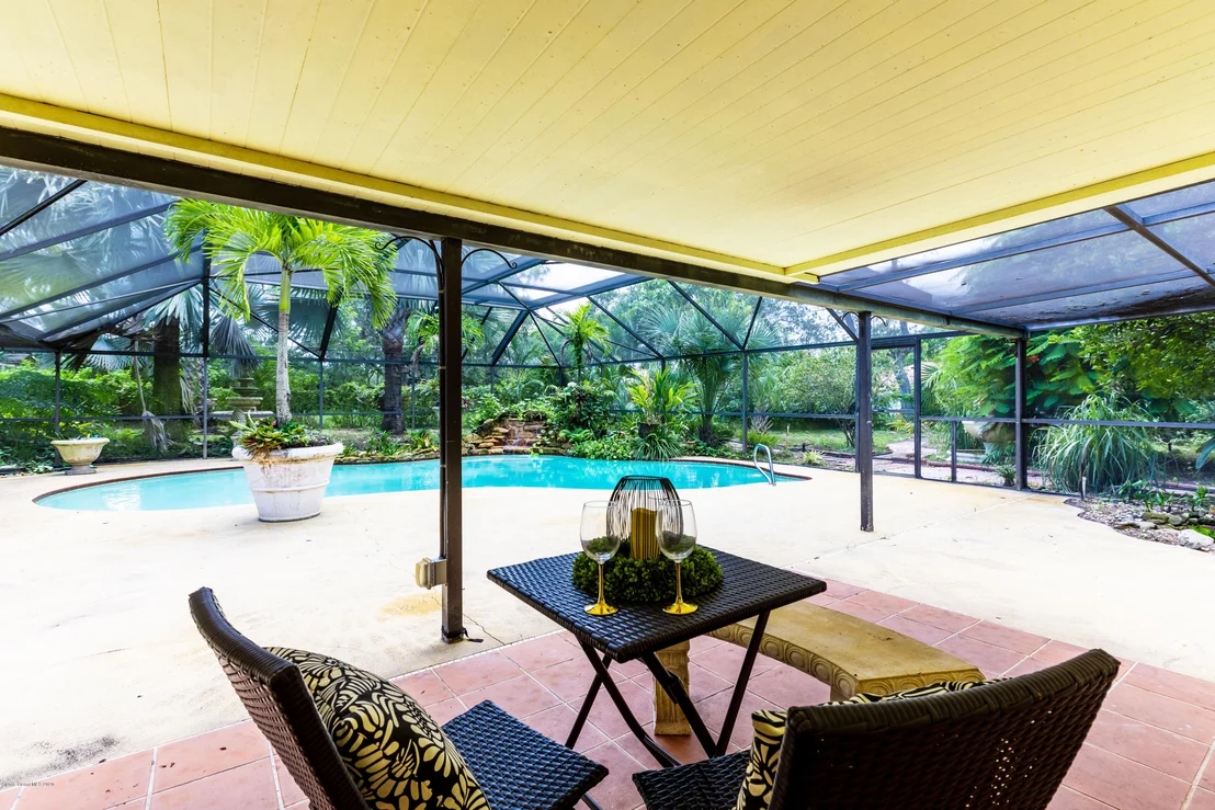 Photo of 323 Darrow Court