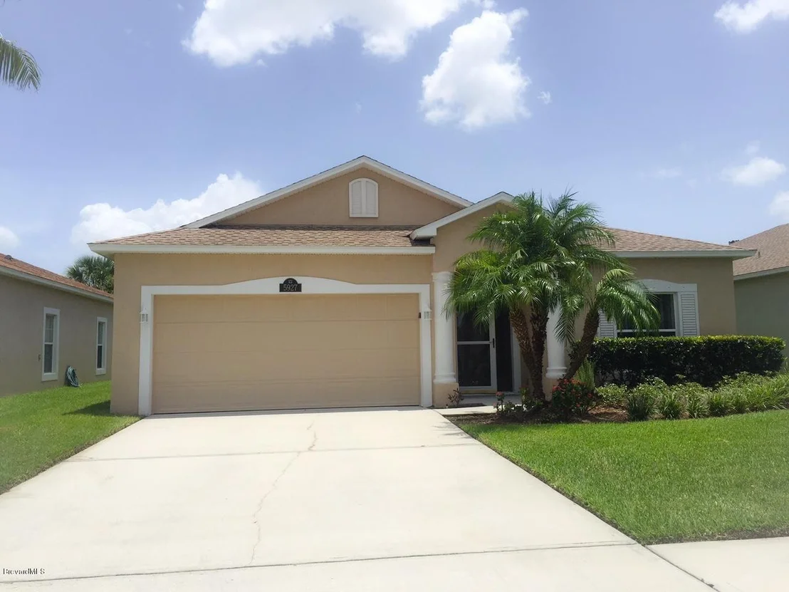 Photo of 5927 Indigo Crossing Drive