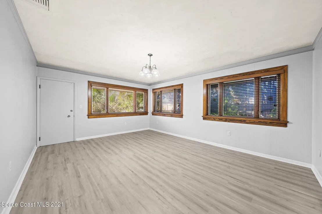 Photo of 580 Watson Drive