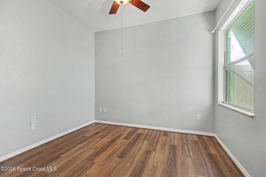 Photo of 6890 Caliph Avenue