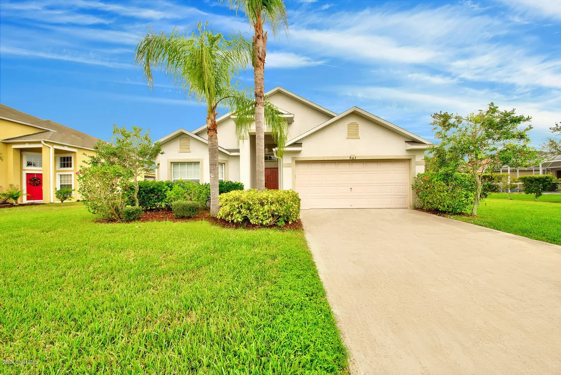 Photo of 903 Rosalind Place