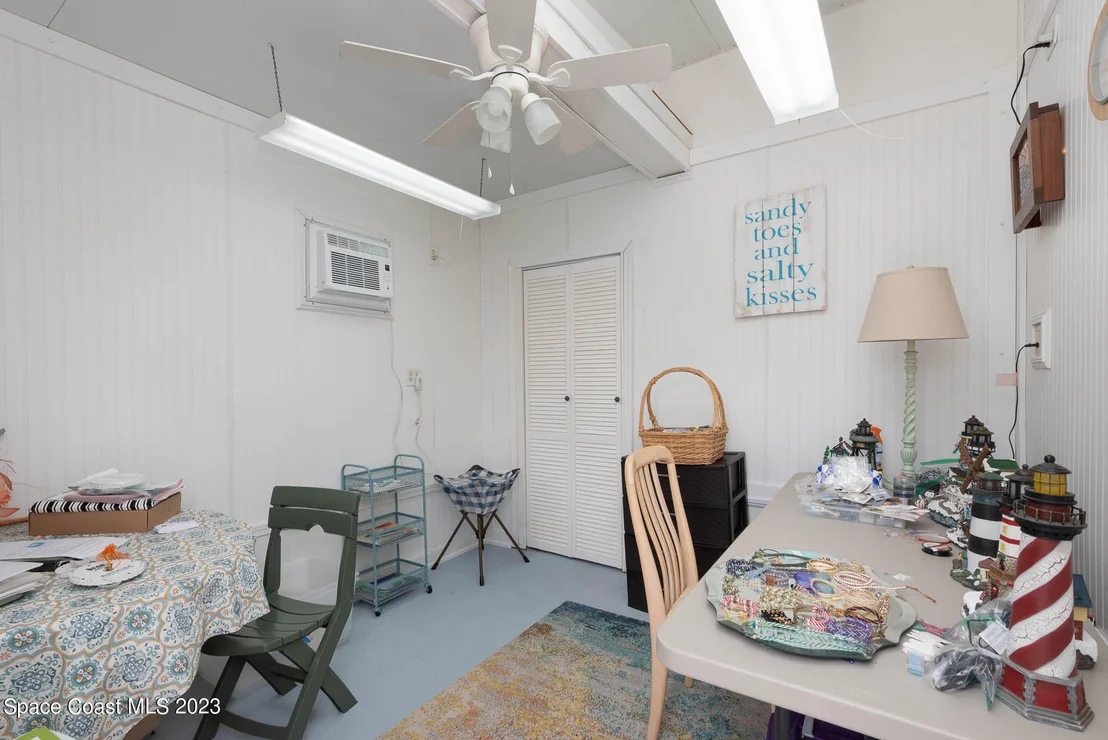 Photo of 3000 Frontier Drive