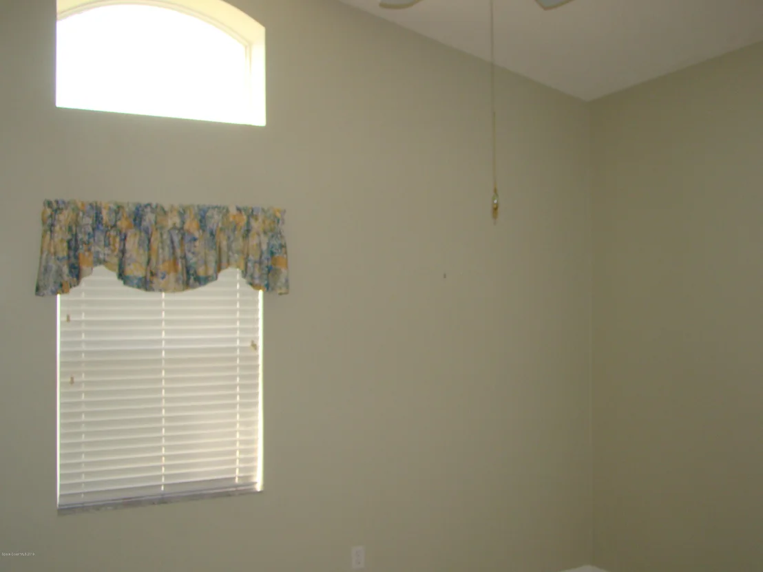 Photo of 359 Renaissance Avenue