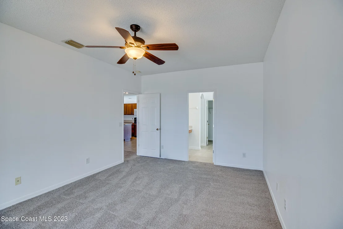 Photo of 1331 Hideaway Lane