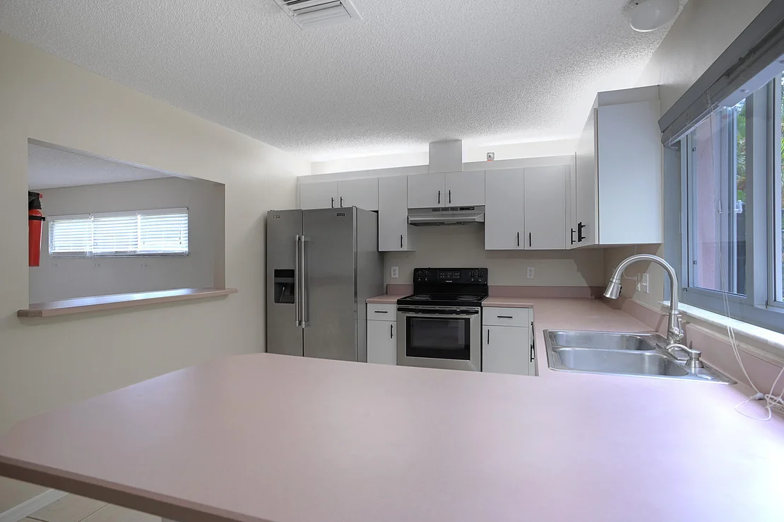 Photo of 332 Nikomas Way