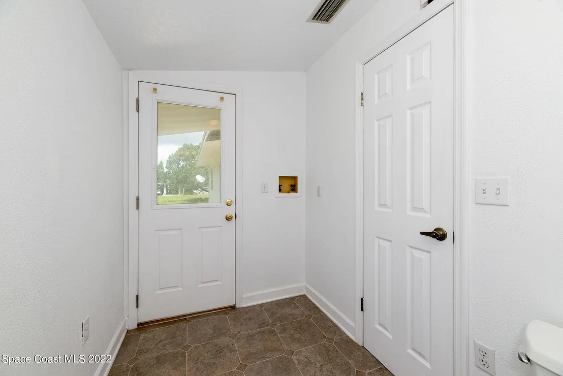 Photo of 1805 W Elm Drive