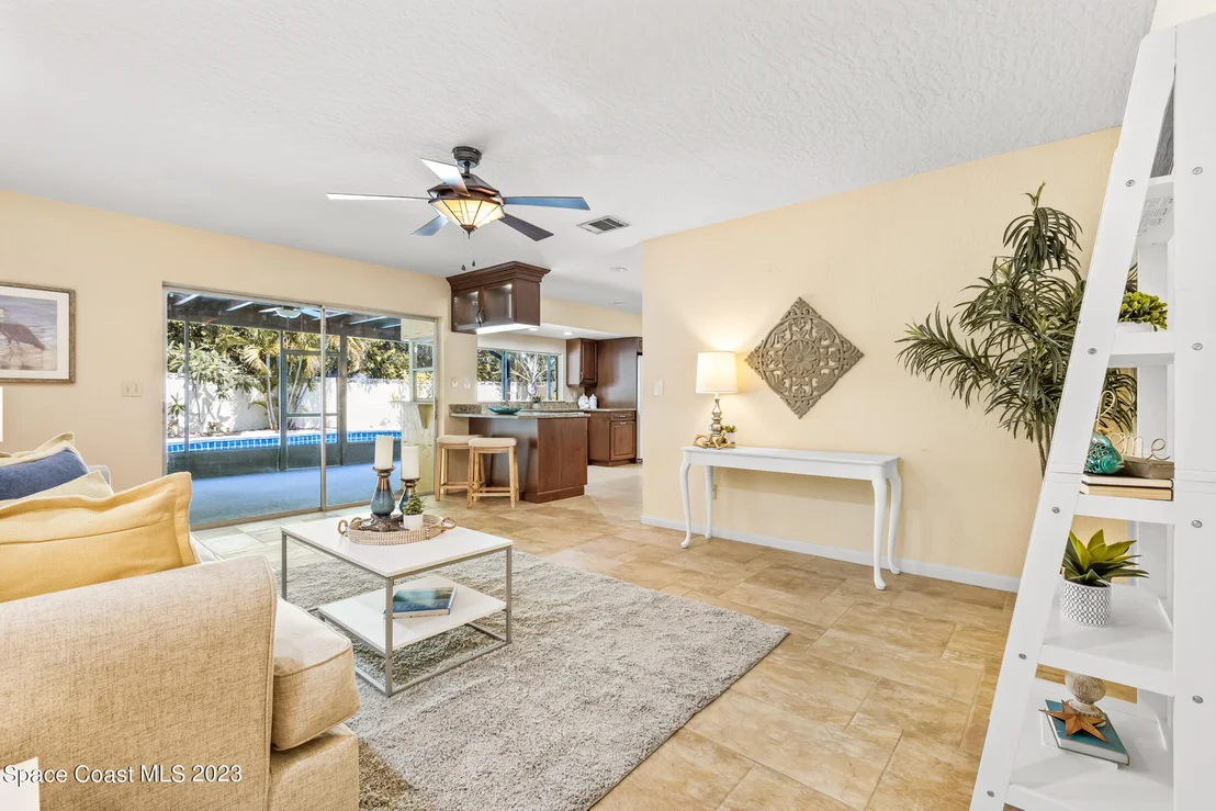 Photo of 605 Bimini Road