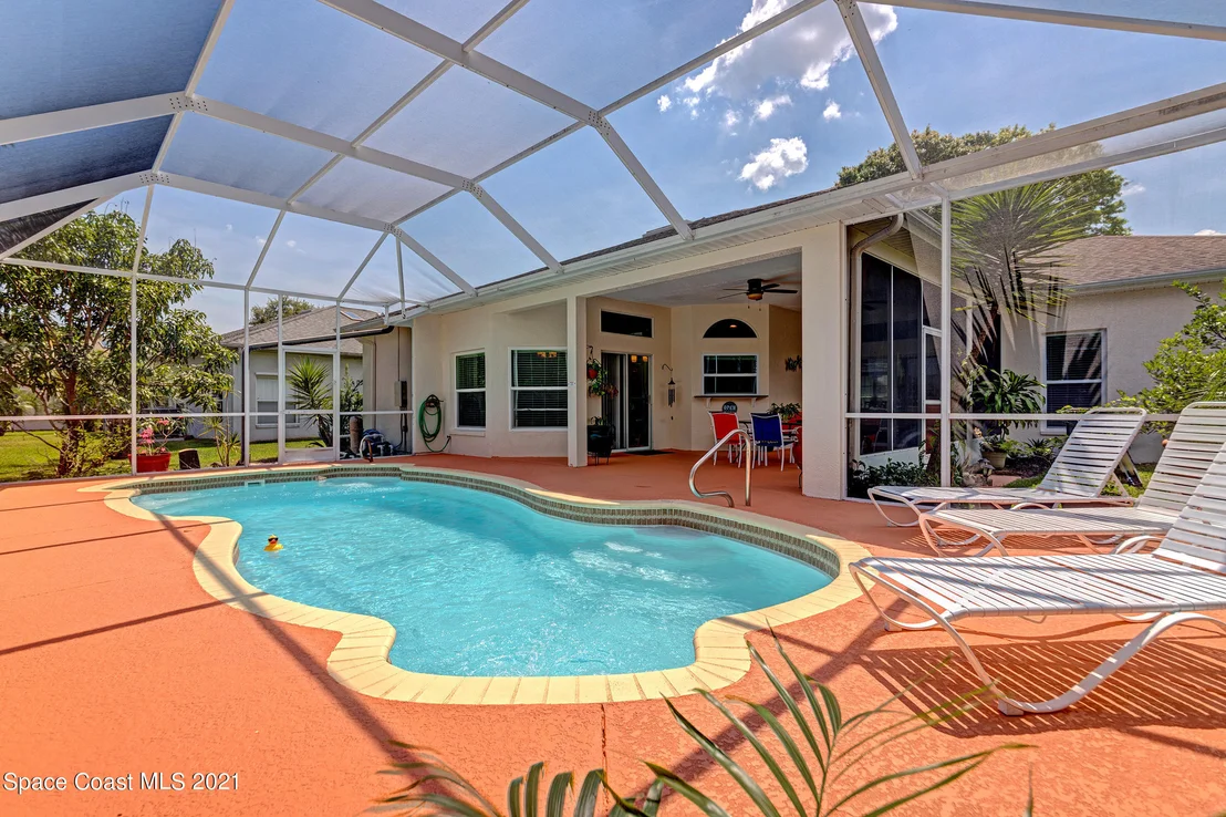 Photo of 876 Shoshone Lane