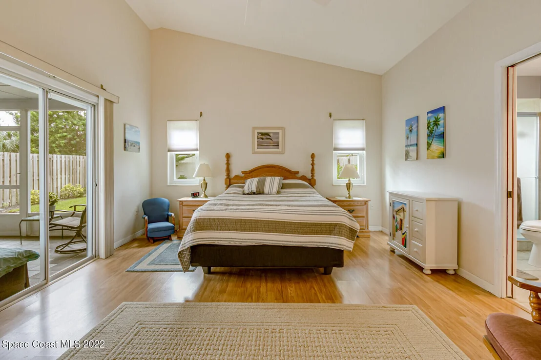 Photo of 984 S Fork Circle