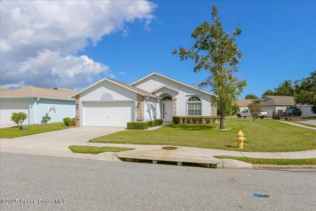 Photo of 1007 Pine Creek Circle NE
