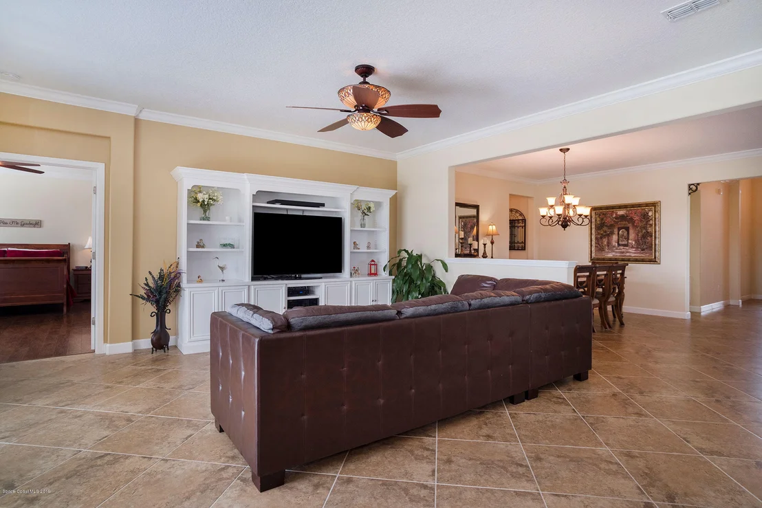 Photo of 3153 Balboa Place