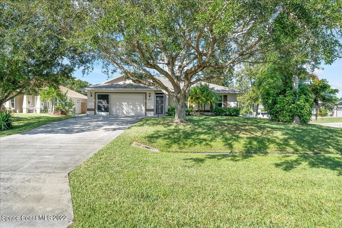 Photo of 1477 Bevan Drive