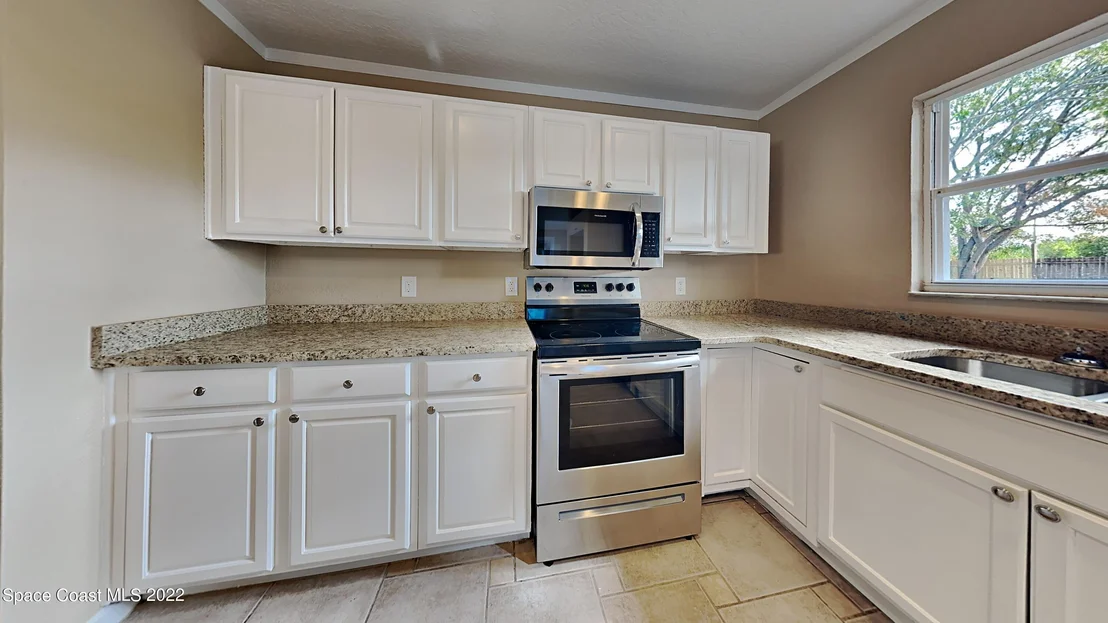Photo of 1261 Freil Road NE