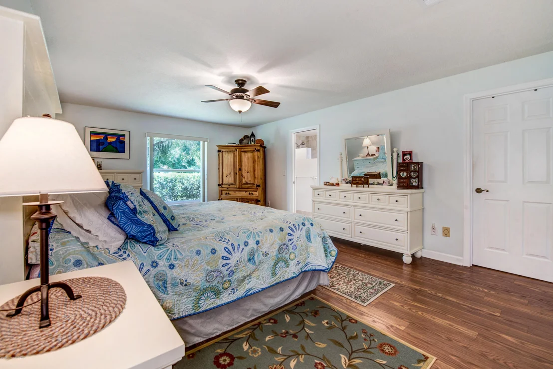 Photo of 1720 Hidden Lake Drive