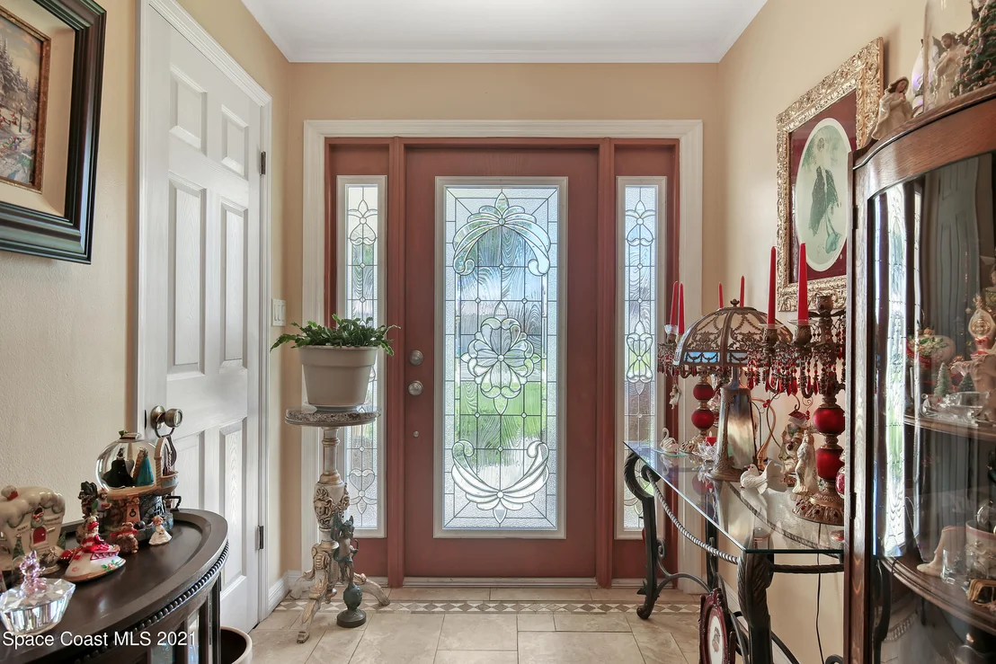 Photo of 227 Jamaica Drive