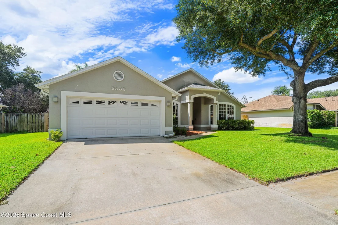 Photo of 3382 Lake View Circle