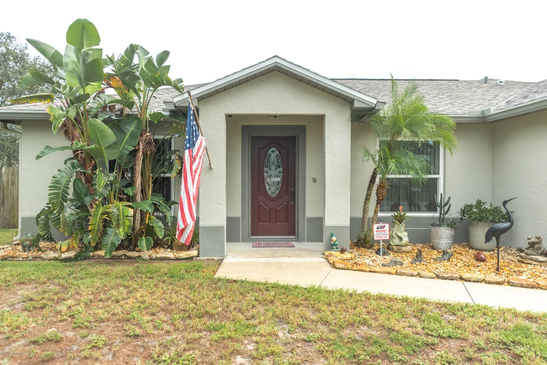 Photo of 6255 Chapman Street
