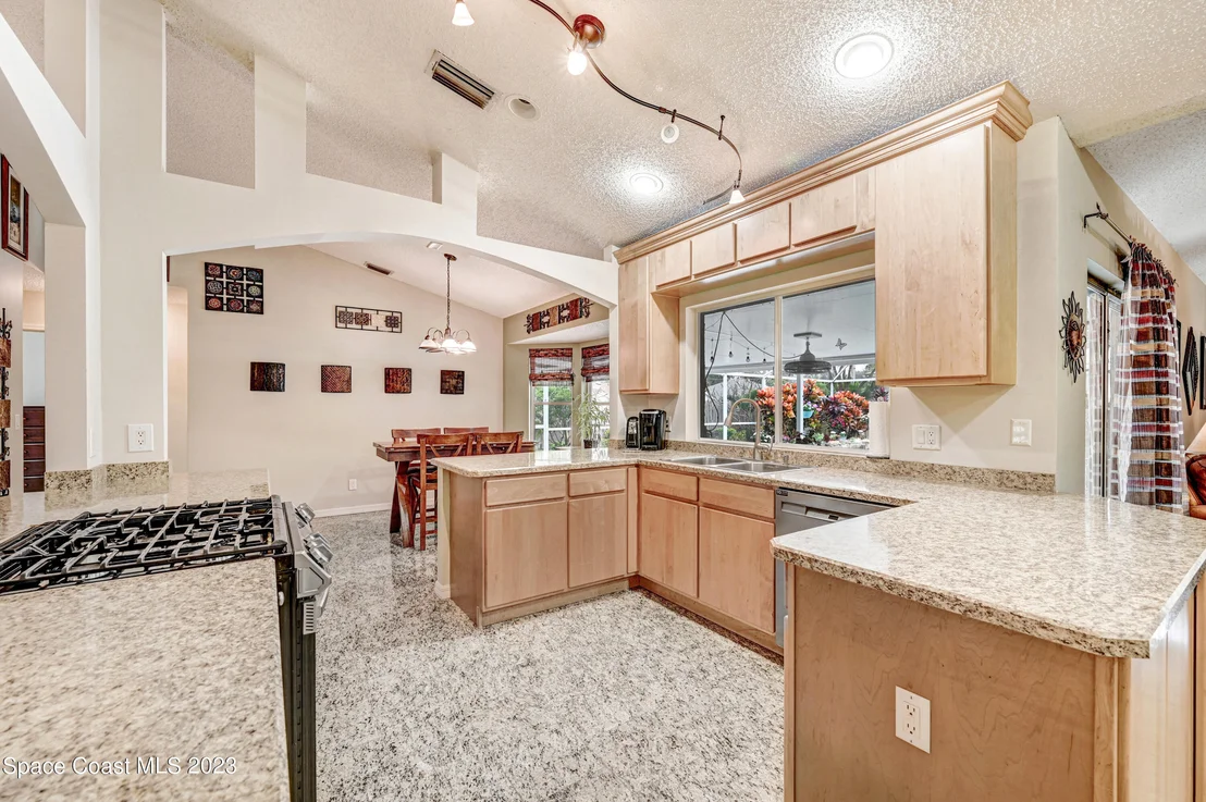 Photo of 999 Jacaranda Circle