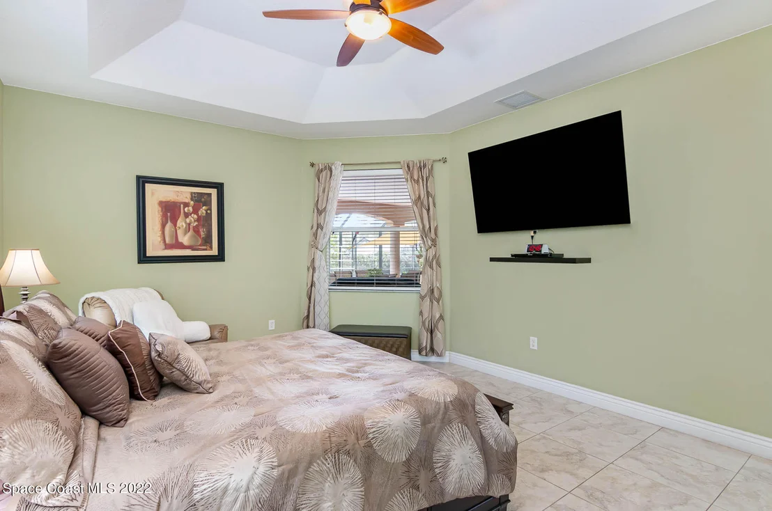 Photo of 161 Angelo Road SE