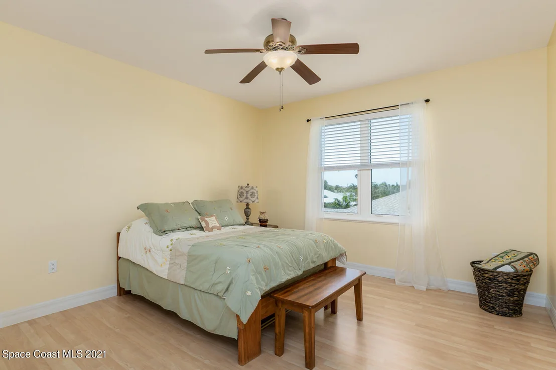 Photo of 205 Birch Avenue