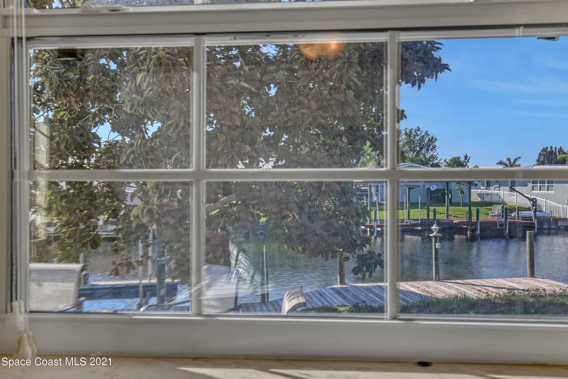 Photo of 444 Sparrow Drive