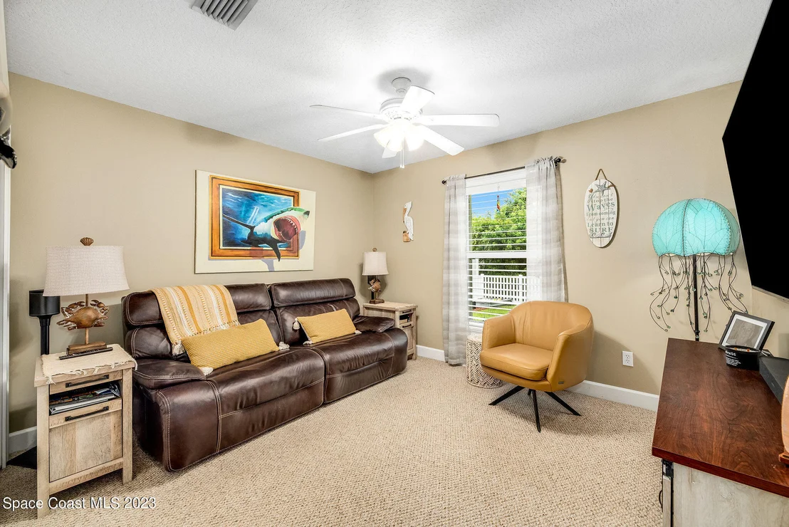 Photo of 468 Biscayne Lane