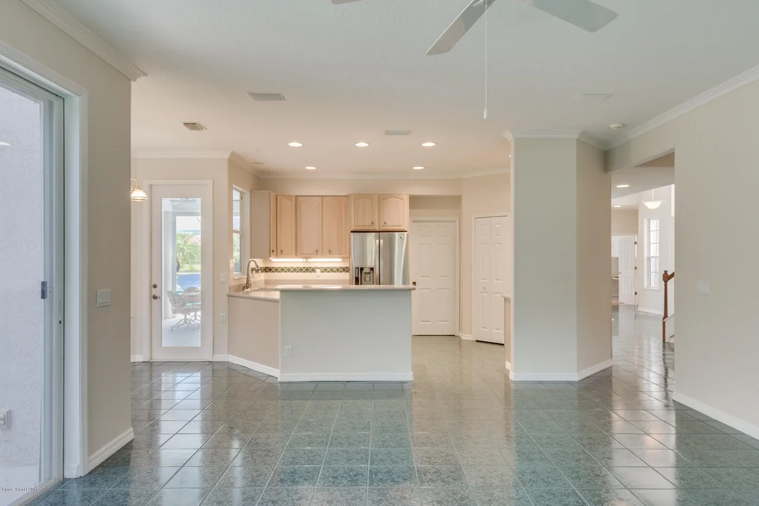 Photo of 689 Nicklaus Drive