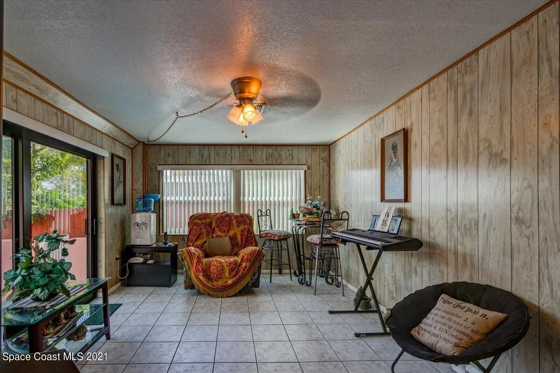 Photo of 46 Burlington Avenue