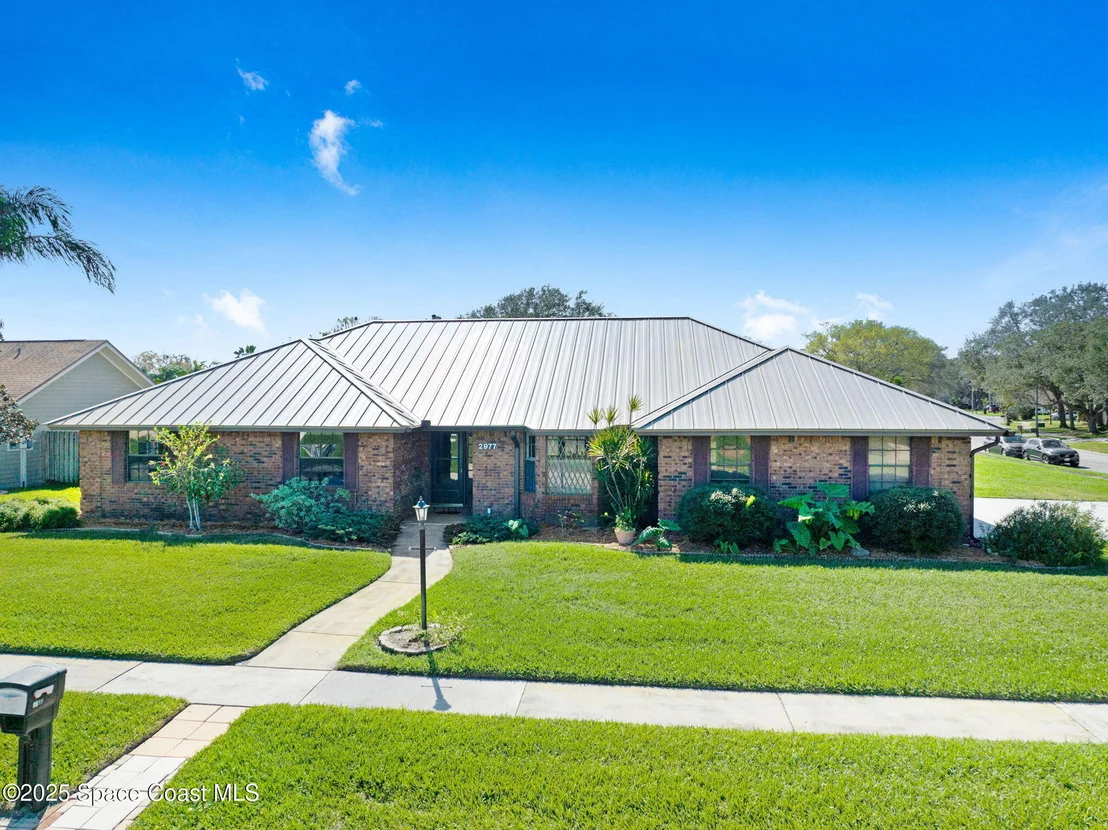 Photo of 2977 Saint Helens Way