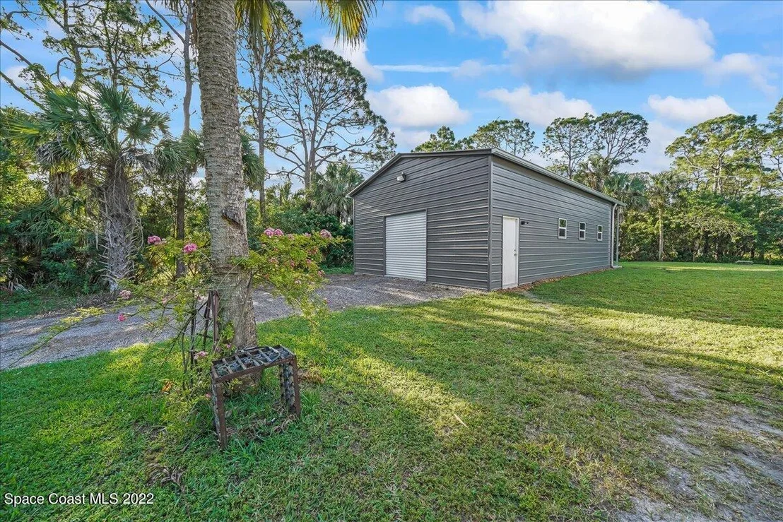 Photo of 3385 Grant Road