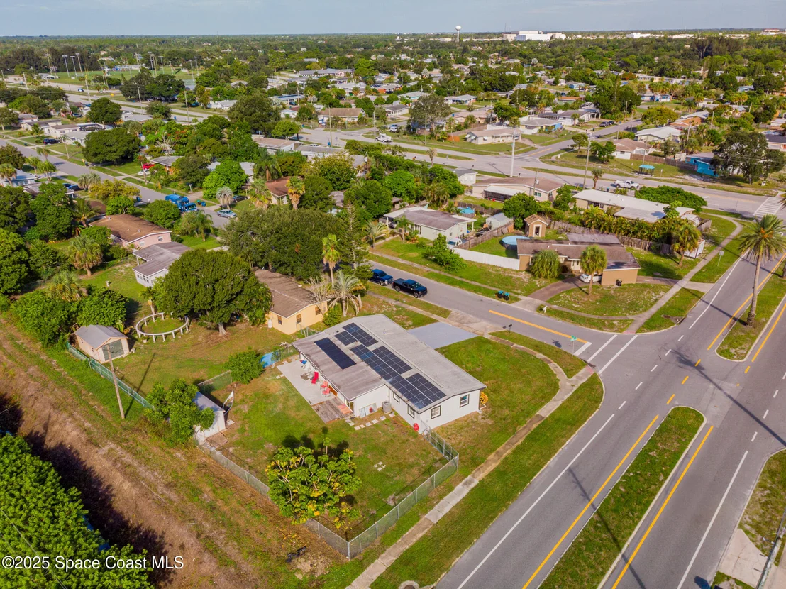 Photo of 2996 Garden Terrace NE