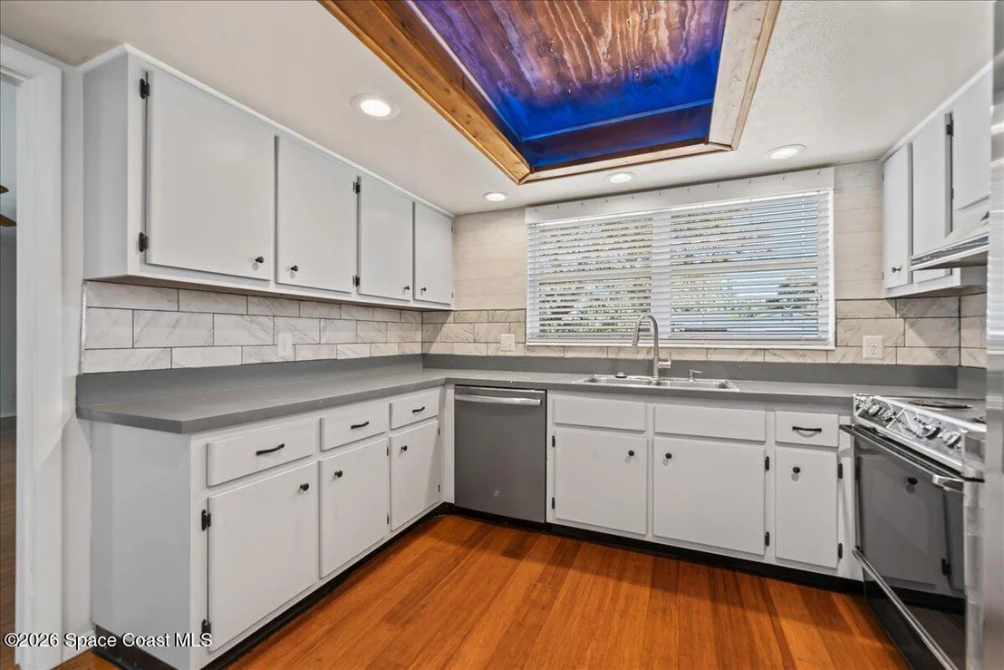 Photo of 2505 Diplomat Drive