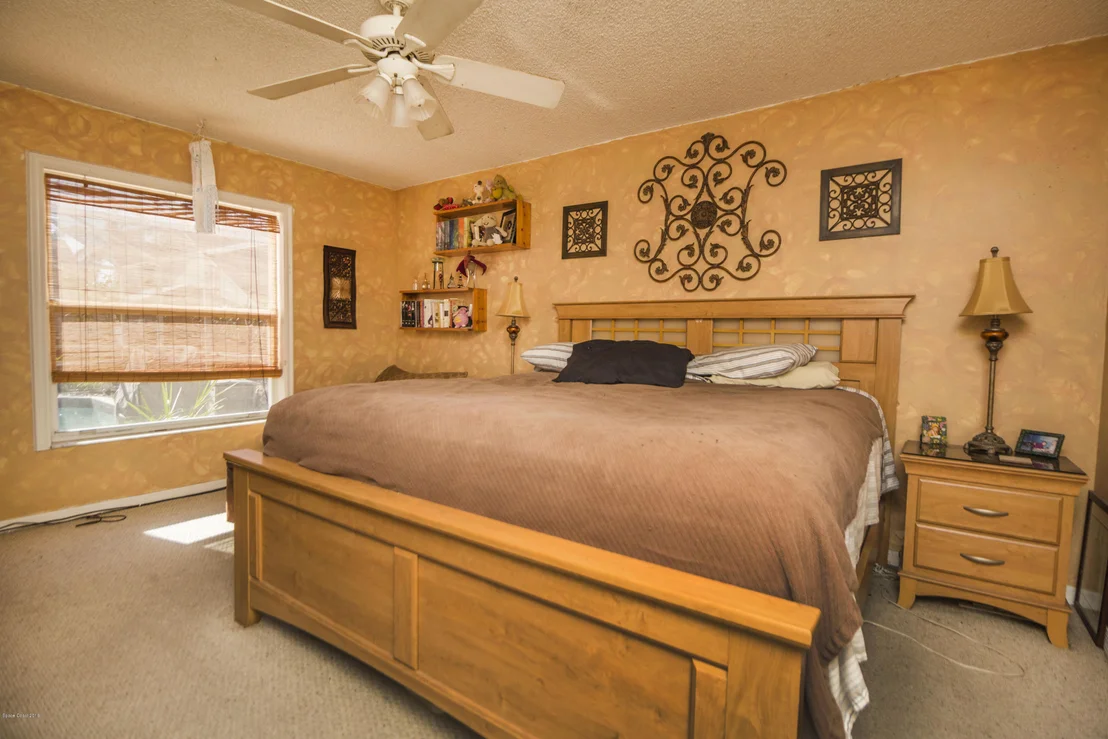 Photo of 1047 Jacaranda Circle