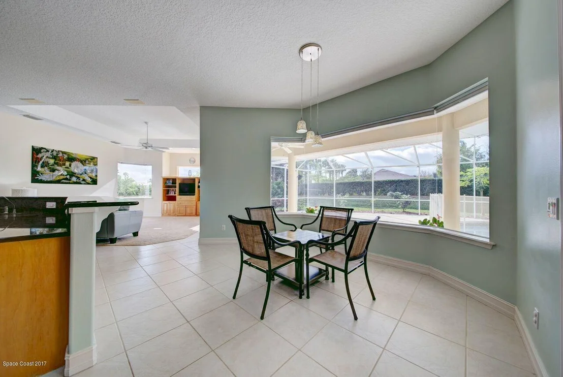 Photo of 1021 Stratford Place