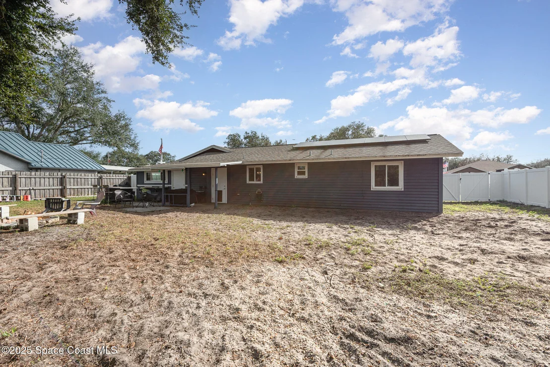 Photo of 7310 Darien Road